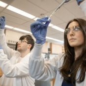 TCNJ awarded NIH grant to launch new bridge program for biomedical professions